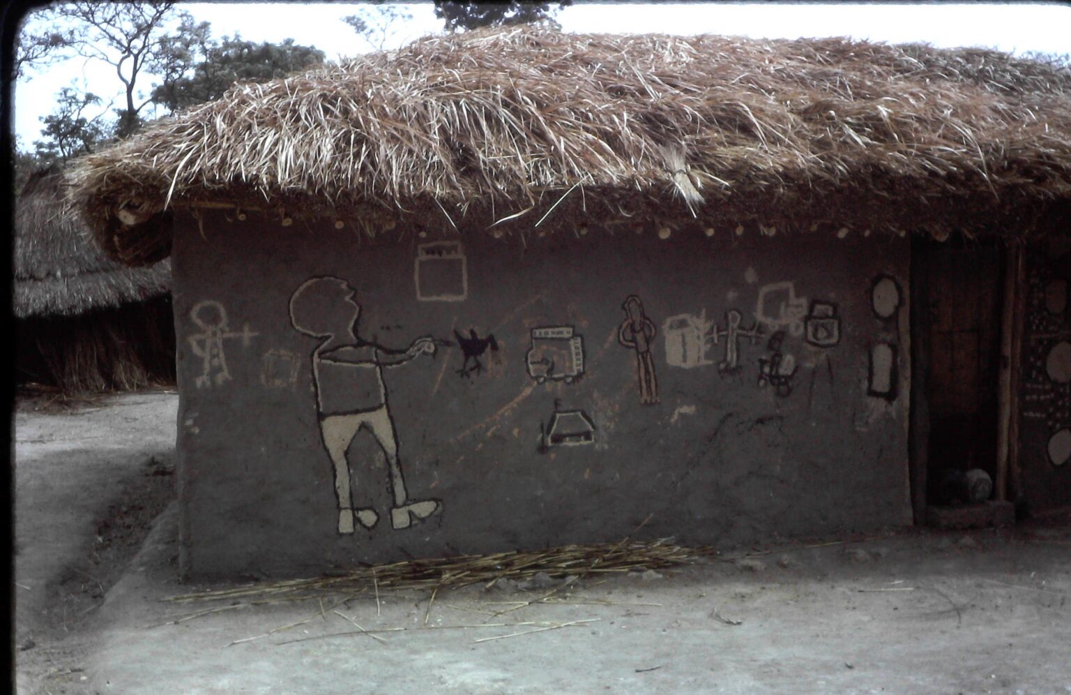Zentralafrika Hausmalerei (o.J.) Photo: Archiv Steubing/Haneke