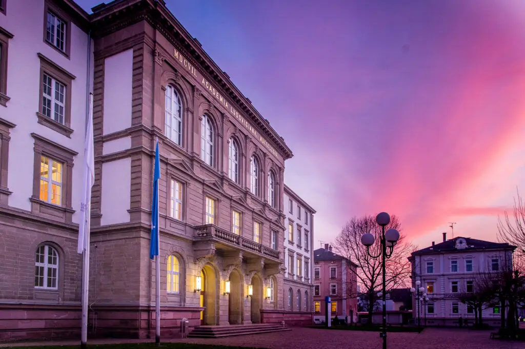 JLU Hauptgebäude